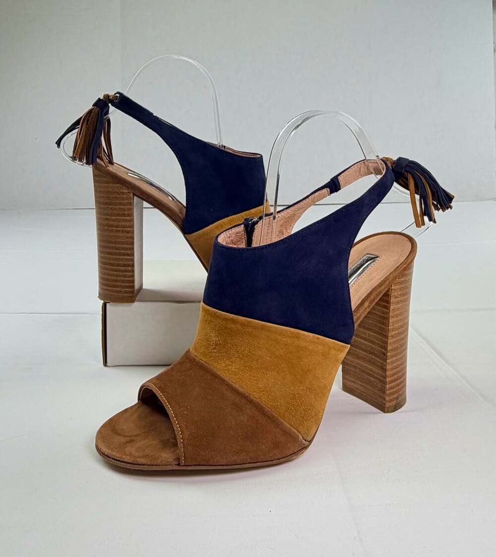 Halogen Suede Block Heel Sandal Size 8.5M Multi Color Peep Toe Tassels